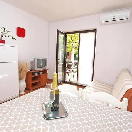 Apartment Fuer 3 Personen Ca 39 Qm In Fazana, Istrien Istrische Riviera *
